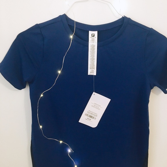 fabletics short sleeve top - Picture 2 of 4